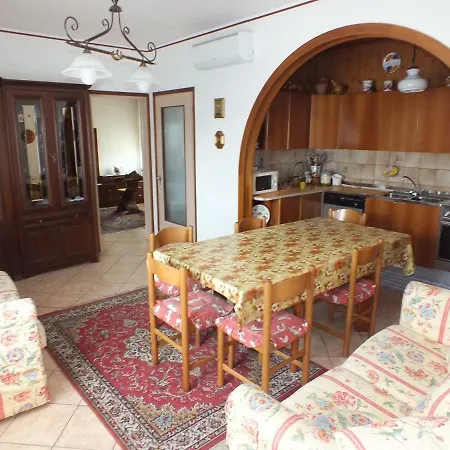 Holiday home La Casa Di Lisa A 20 Km Dal Mare